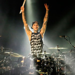 Travis Barker ignores doctor's advice to pull Las Vegas gig: 'I'm playing till ... - NME.com